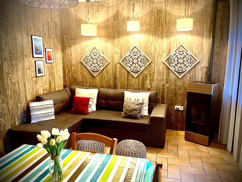 Apartamento Leonaerdo Guests House Panicale Exterior foto