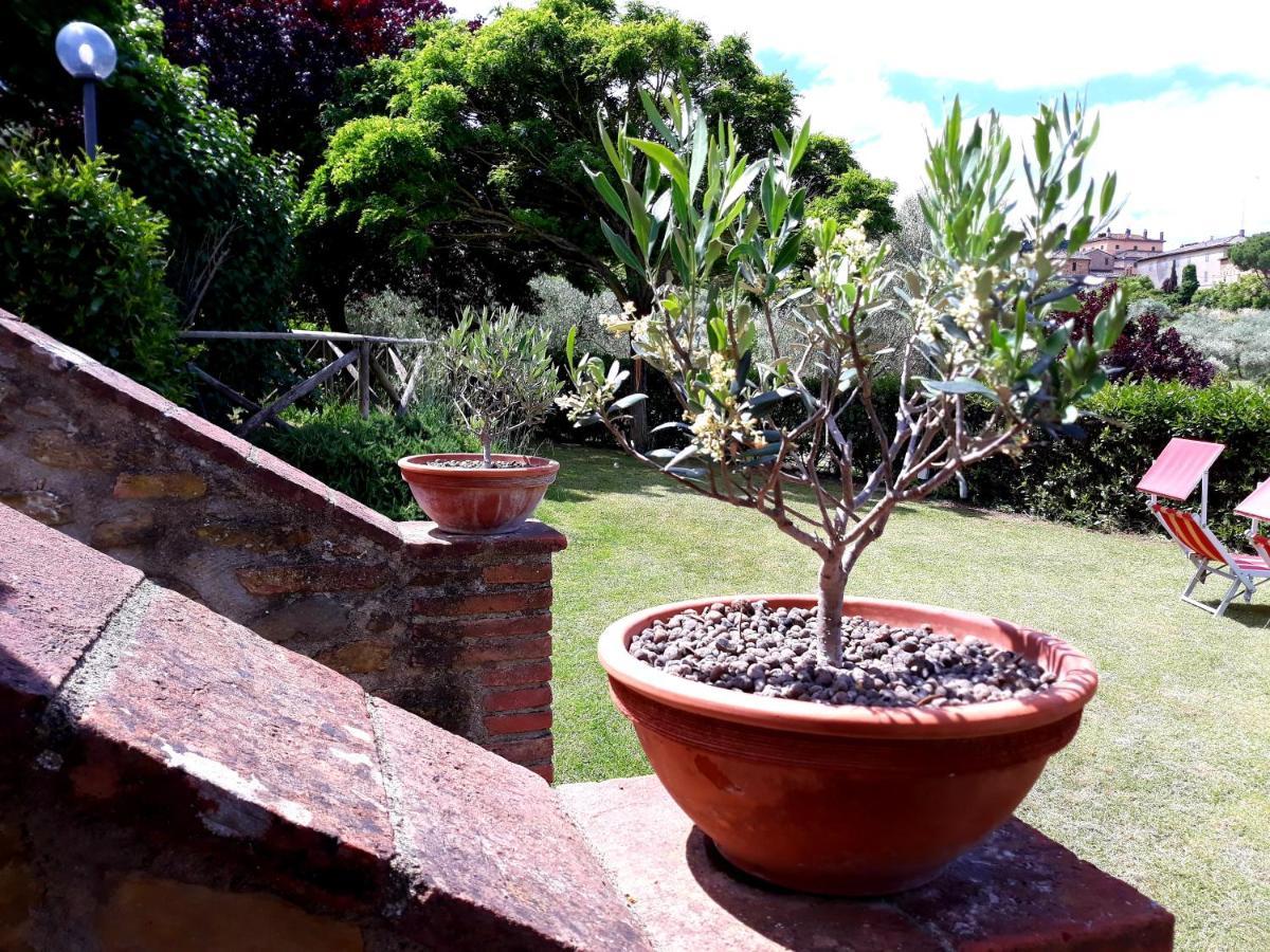 Apartamento Leonaerdo Guests House Panicale Exterior foto